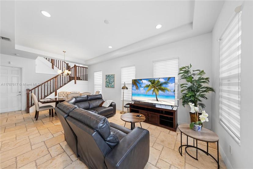 Picture of 8478 NW 52Nd St, Doral FL 33166