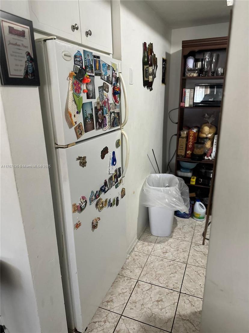 Picture of 1400 NE 169Th St # 215, Miami FL 33162