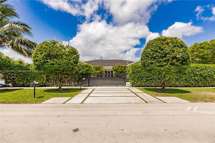 Picture of 8200 SW 62Nd Ave, Miami FL 33143