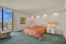 Picture of 19355 Turnberry Way # 19D, Aventura, FL 33180