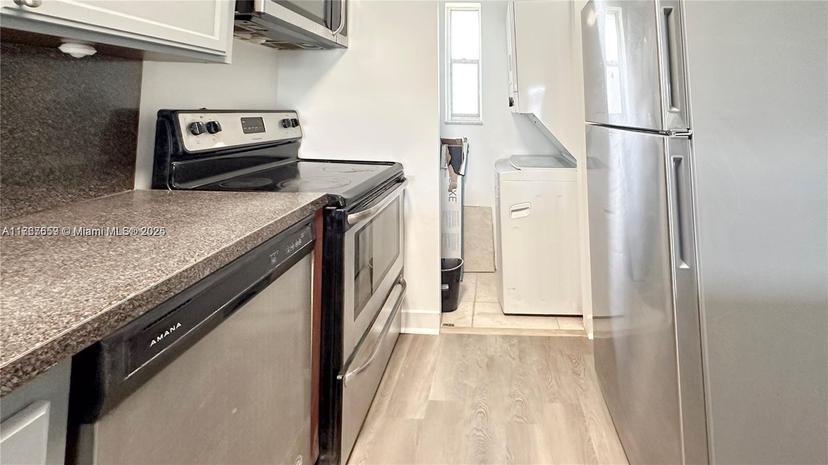 Picture of 8040 N Colony Cir N # 201, Tamarac FL 33321