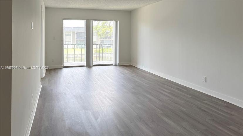Picture of 8040 N Colony Cir N # 201, Tamarac FL 33321