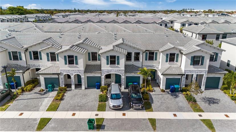 Picture of 13407 SW 287Th Ter # 13407, Homestead FL 33033