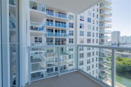 Picture of 230 174Th St # 1015, Sunny Isles Beach, FL 33160