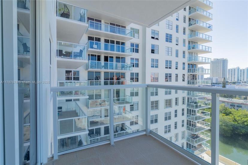 Picture of 230 174Th St # 1015, Sunny Isles Beach FL 33160
