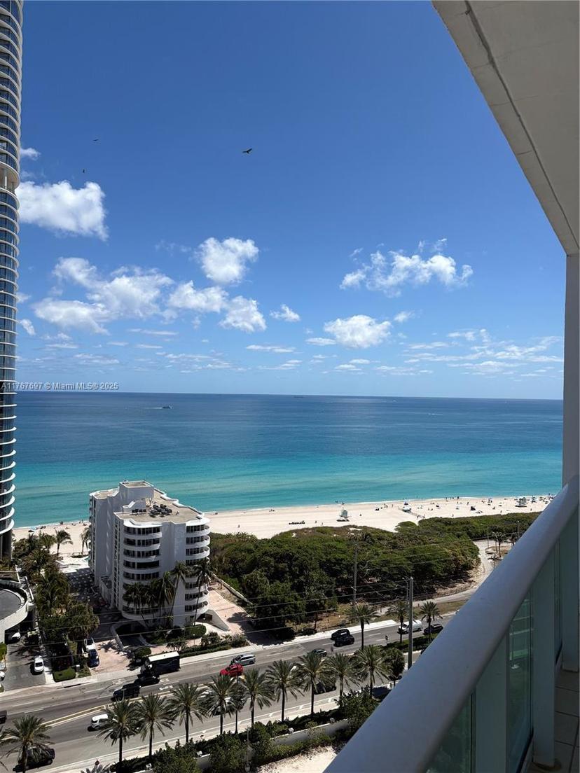 Picture of 100 Bayview Dr, Sunny Isles Beach FL 33160