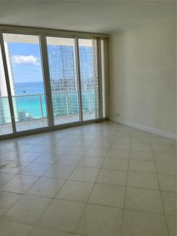 Picture of 100 Bayview Dr, Sunny Isles Beach, FL 33160