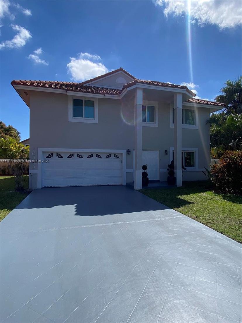 Picture of 10355 NW 45Th Ln, Doral FL 33178
