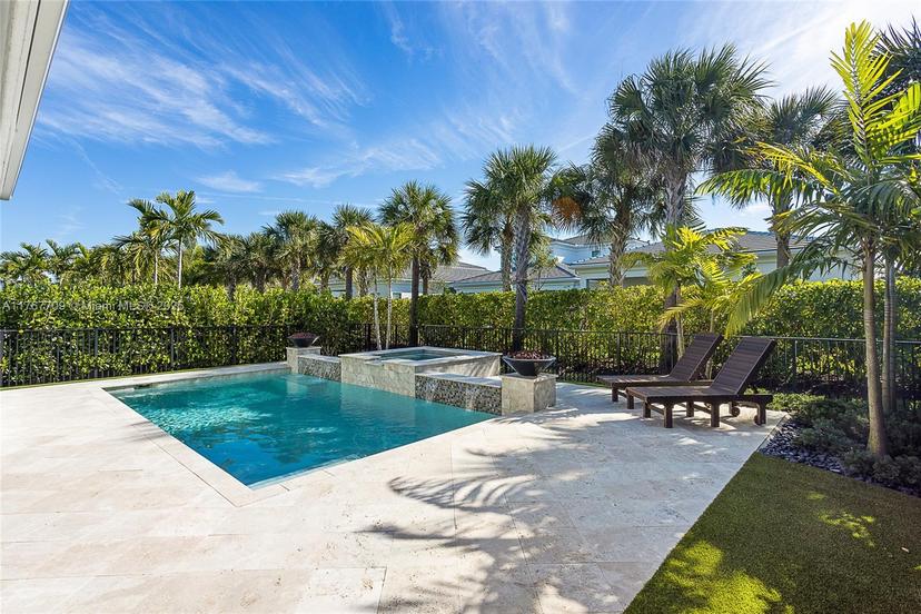 Picture of 13471 Artisan Cir, Palm Beach Gardens FL 33418