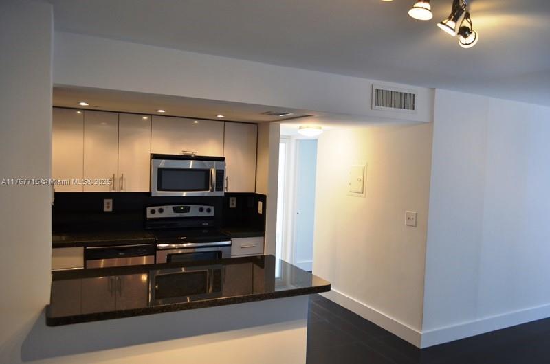 Picture of 1035 West Ave # 205, Miami Beach FL 33139