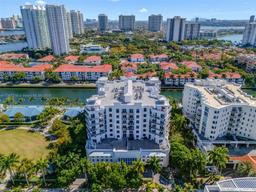 Picture of 3030 NE 188Th St # 409, Aventura, FL 33180