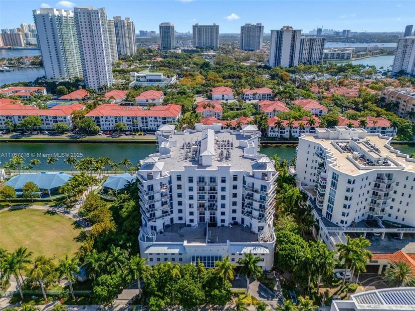 Picture of 3030 NE 188Th St # 409, Aventura FL 33180