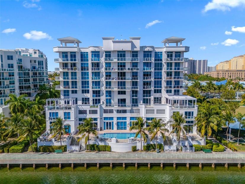 Picture of 3030 NE 188Th St # 409, Aventura FL 33180