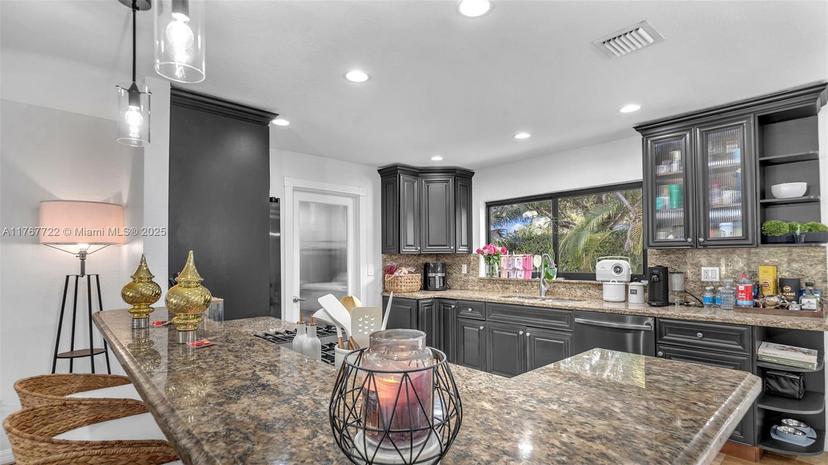Picture of 7613 SW 128Th Pl, Miami FL 33183