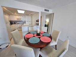 Picture of 18031 Biscayne Blvd # 603, Aventura, FL 33160