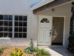 Picture of 917 SE 13Th St # 1, Fort Lauderdale, FL 33316