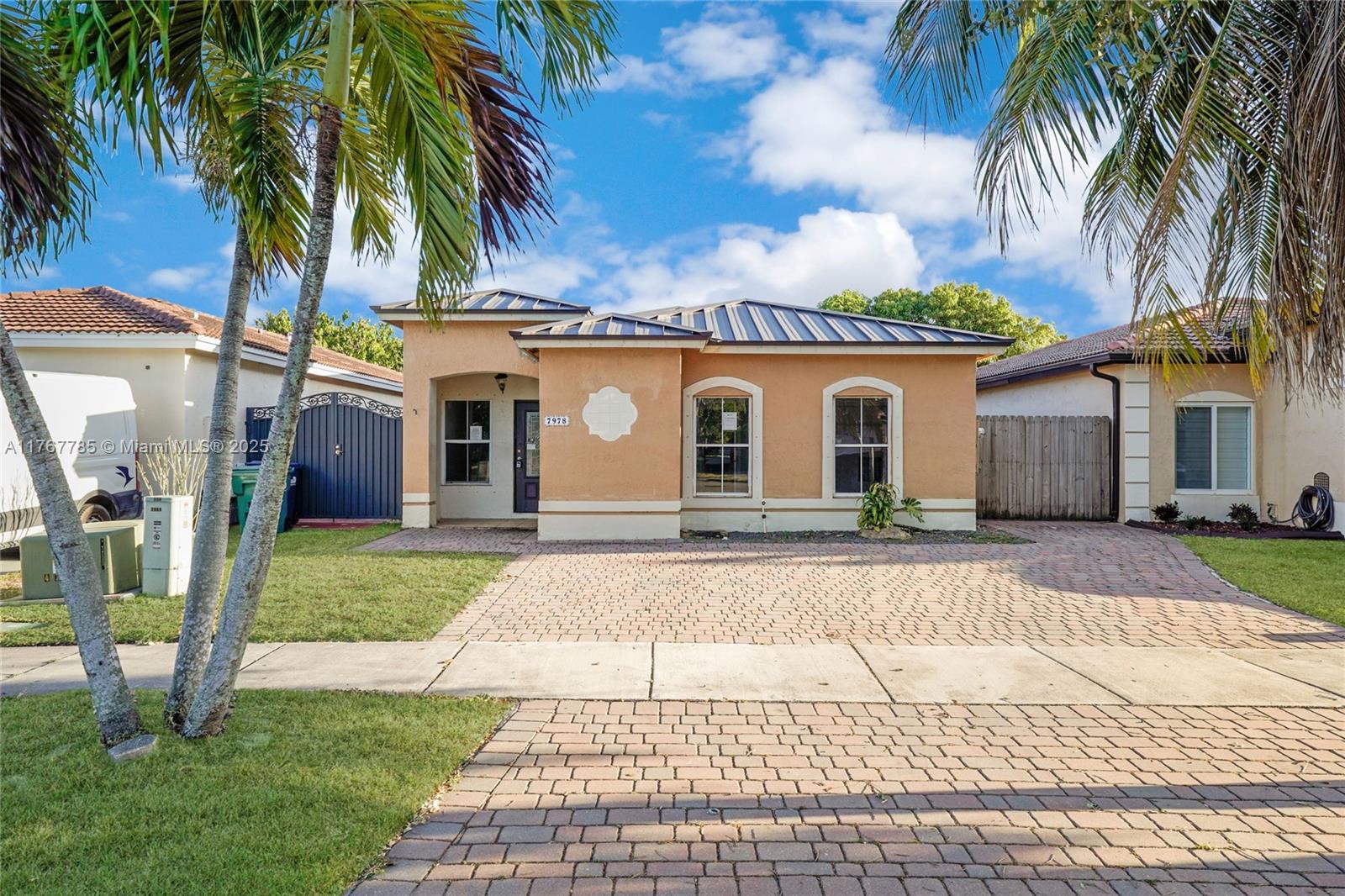 Picture of 7978 NW 200Th St, Hialeah, FL 33015