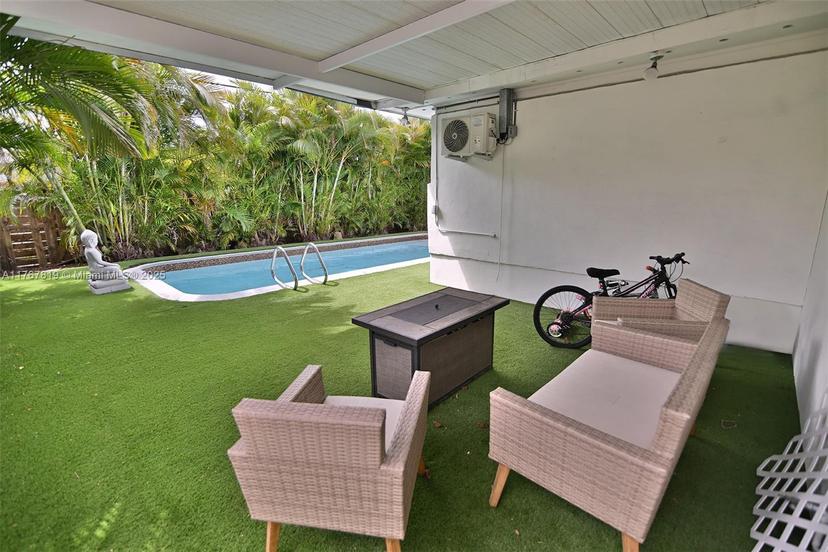 Picture of 7860 SW 17Th St, Miami FL 33155