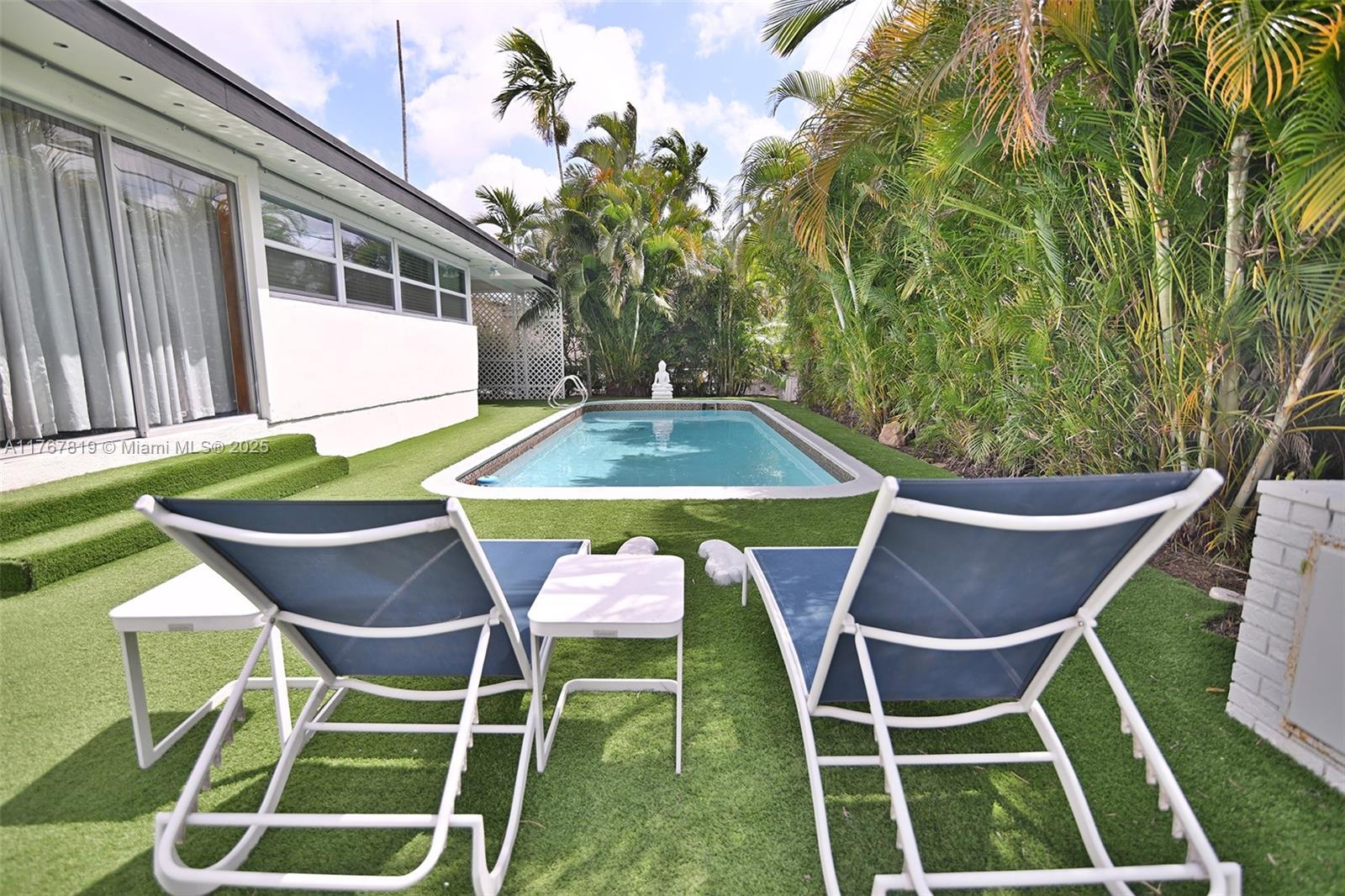 Picture of 7860 SW 17Th St, Miami, FL 33155