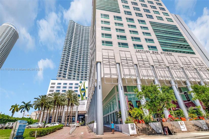 Picture of 185 SW 7Th St # 2303, Miami FL 33130