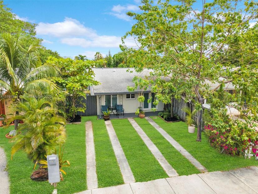 Picture of 351 NE 57Th Ct, Oakland Park FL 33334