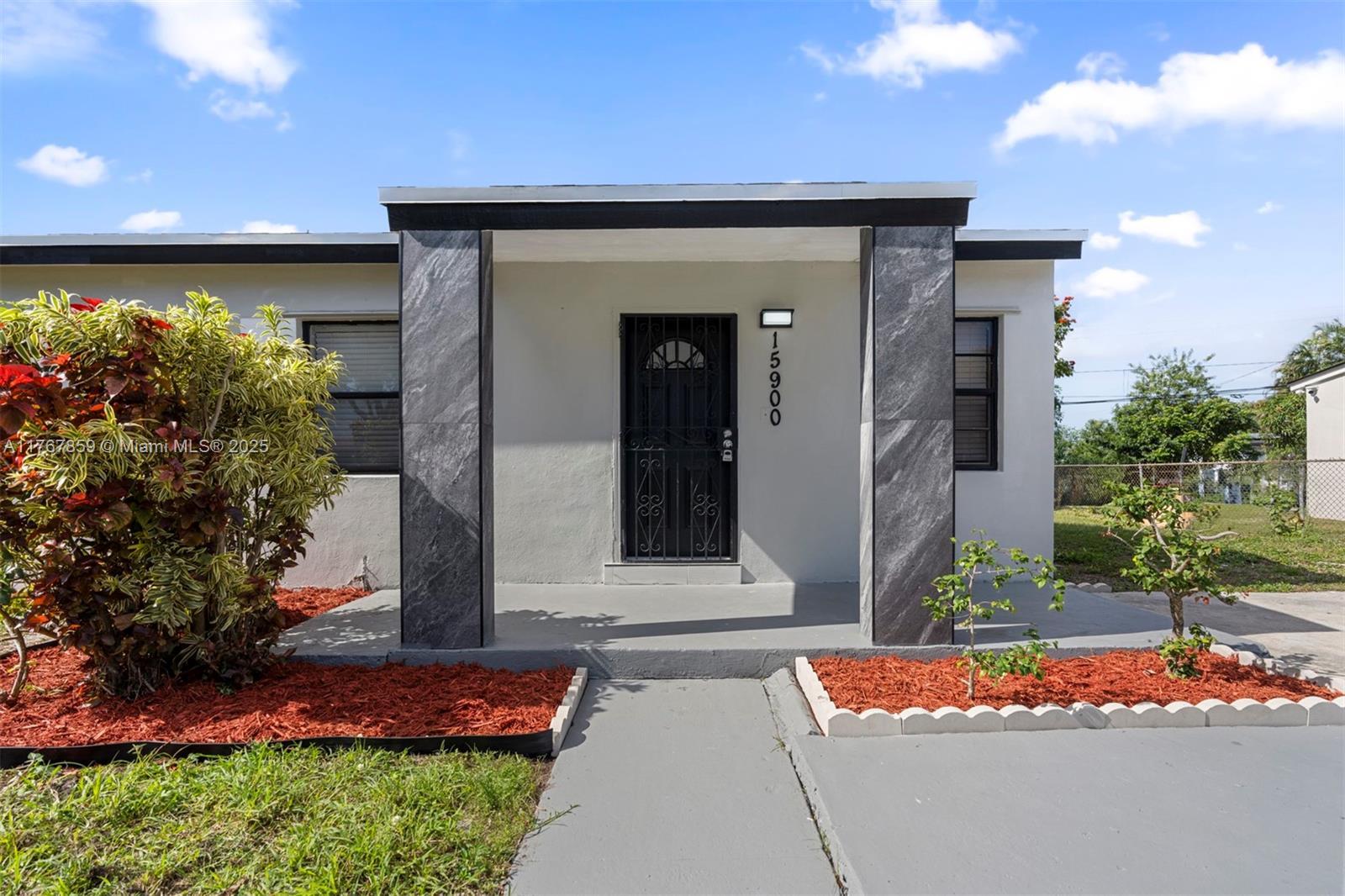 Picture of 15900 NW 18Th Ave, Miami Gardens, FL 33054