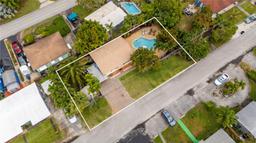 Picture of 705 NE 15Th Ct, Fort Lauderdale, FL 33304
