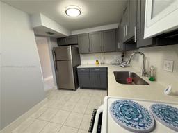 Picture of 3253 Foxcroft Rd # G110, Miramar, FL 33025