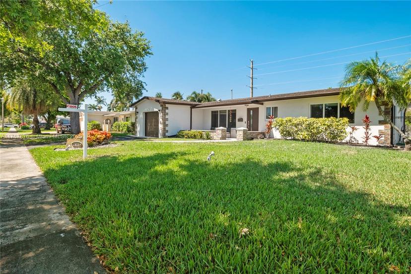 Picture of 8311 NW 24Th Ct, Pembroke Pines FL 33024