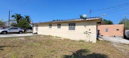 Picture of 800 Jann Ave, Opa-Locka, FL 33054