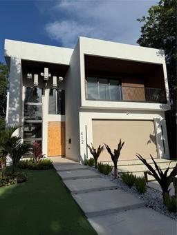 Picture of 412 NE 10Th Ave, Fort Lauderdale, FL 33301