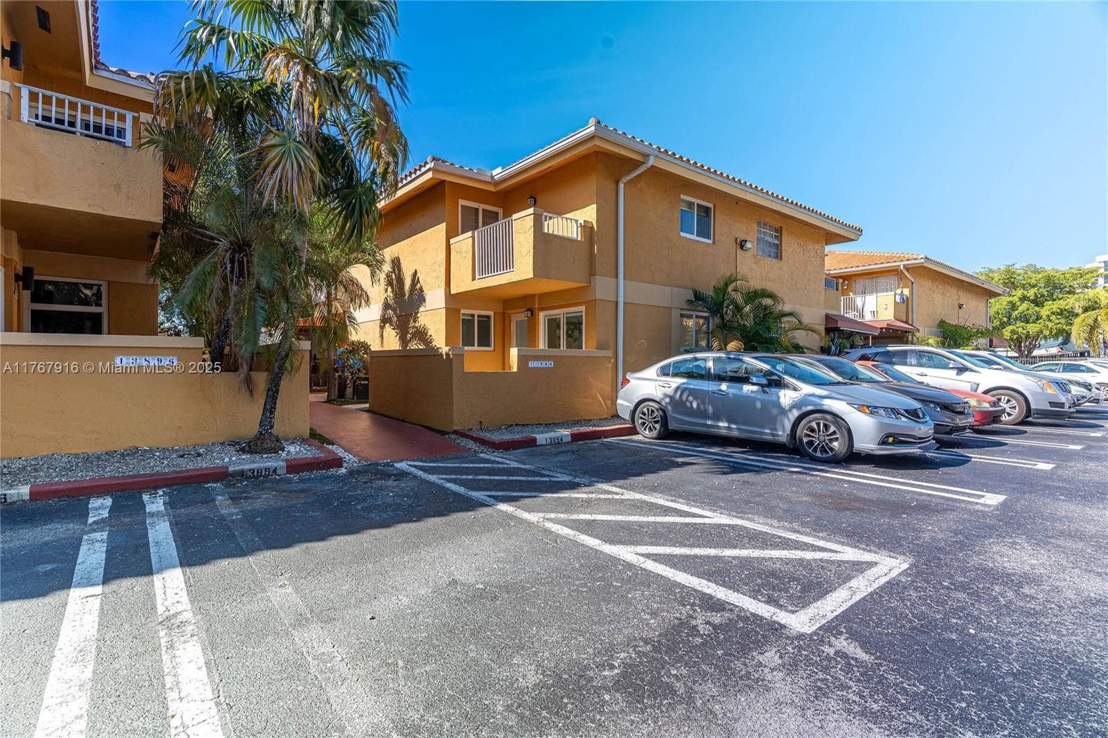 Picture of 13900 SW 65Th Ter # 9, Miami, FL 33183