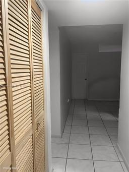 Picture of 3610 NW 21St St # 311, Lauderdale Lakes, FL 33311