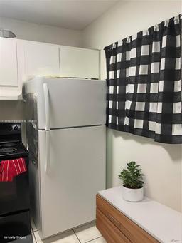 Picture of 3610 NW 21St St # 311, Lauderdale Lakes, FL 33311