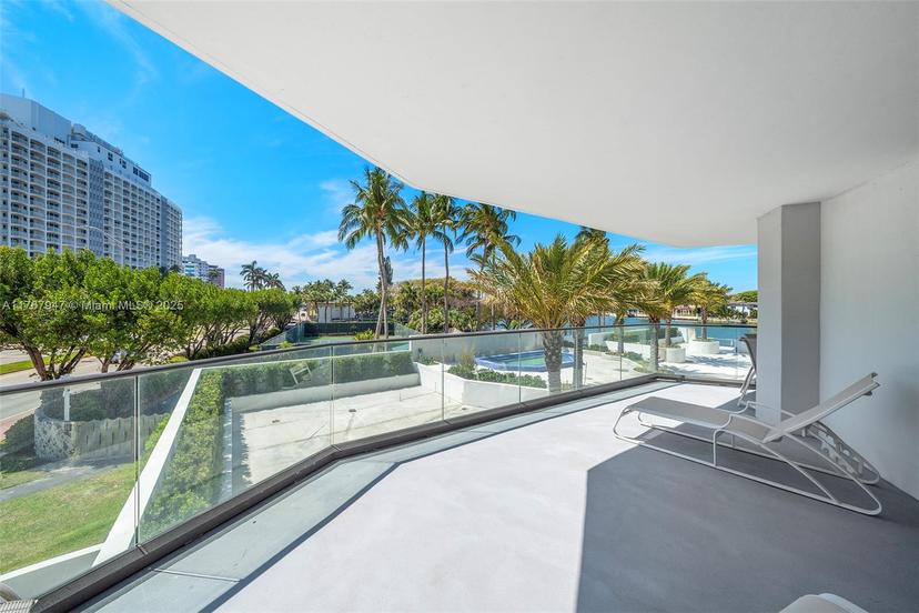 Picture of 5500 Collins Ave # 304, Miami Beach FL 33140