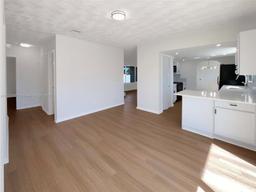 Picture of 19663 SW 119Th Ct, Miami, FL 33177