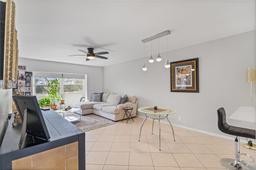 Picture of 7610 NW 1St St # 201, Margate, FL 33063