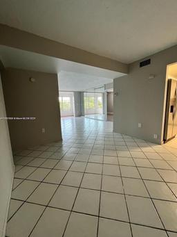 Picture of 7300 NW 17Th St # 301, Plantation, FL 33313