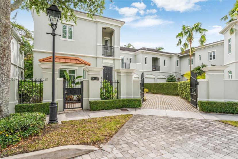 Picture of 10155 SW 75Th Pl, Pinecrest FL 33156