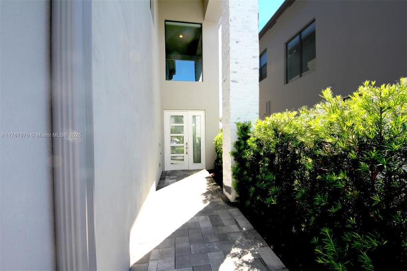 Picture of 17182 Windy Pointe Ln, Boca Raton FL 33496