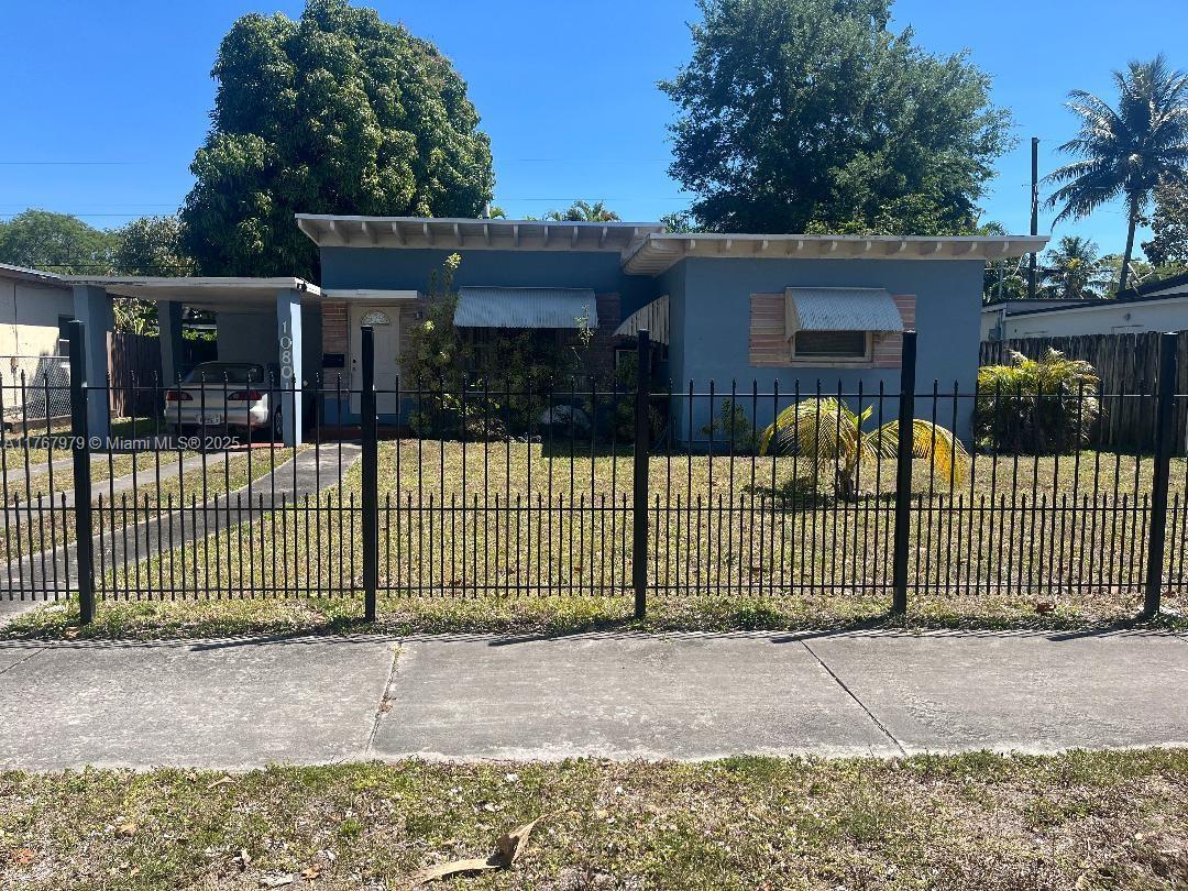 Picture of 10801 NW 2Nd Ct, Miami, FL 33168