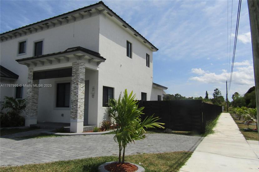 Picture of 11998 SW 232Nd St, Miami FL 33170