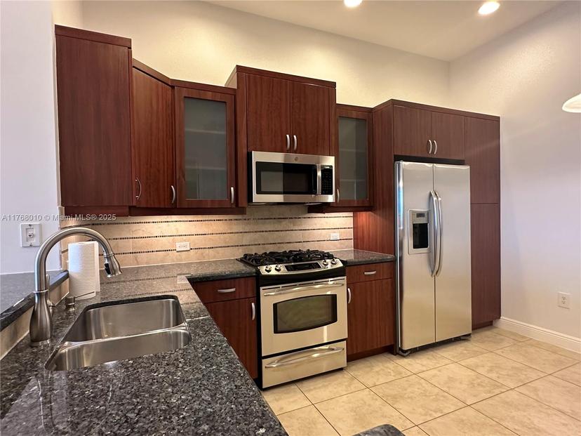 Picture of 3055 NW 126Th Ave # 411, Sunrise FL 33323