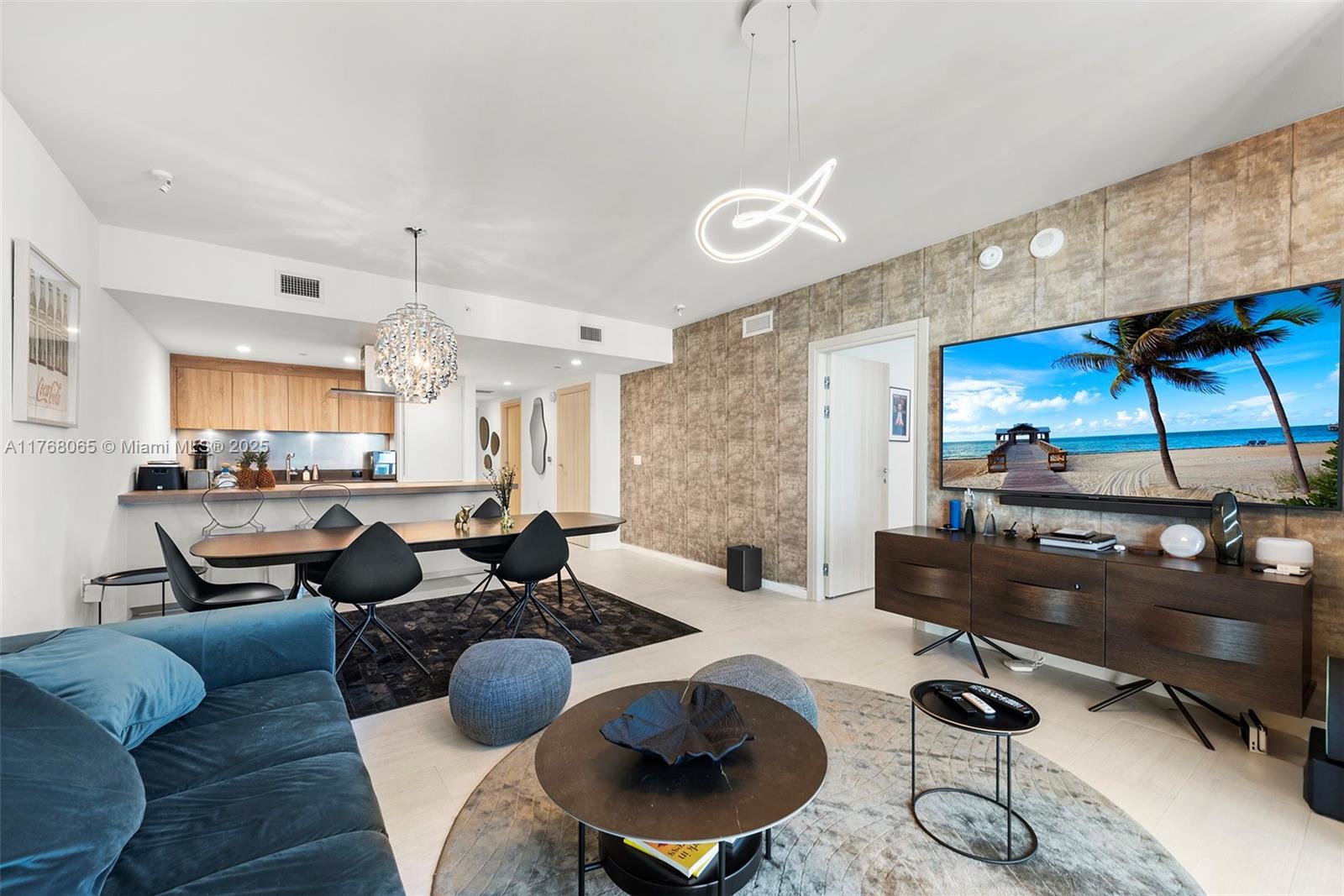 Picture of 1000 Brickell Plz # 4705, Miami, FL 33131