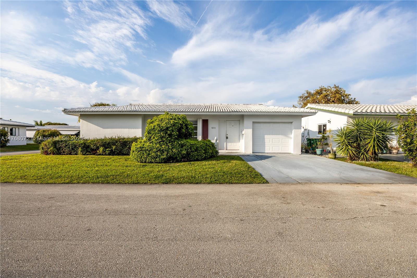 Picture of 8211 NW 59Th Ct, Tamarac, FL 33321