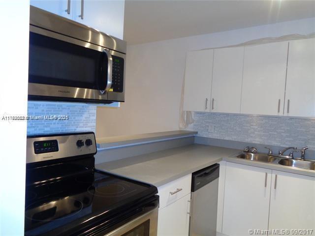 Picture of 15205 NE 6Th Ave # D212, Miami FL 33162
