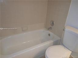 Picture of 5200 NW 31St Ave # 214, Fort Lauderdale, FL 33309
