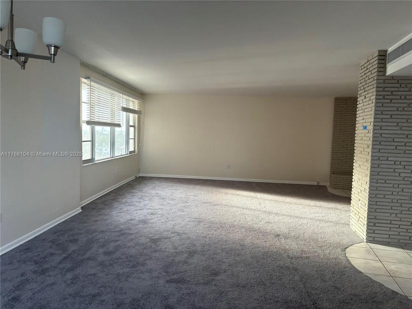 Picture of 5255 Collins Ave # 6J, Miami Beach FL 33140