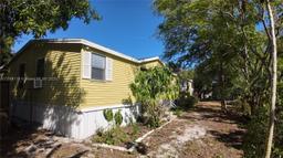 Picture of 451 Montura, Clewiston, FL 33440