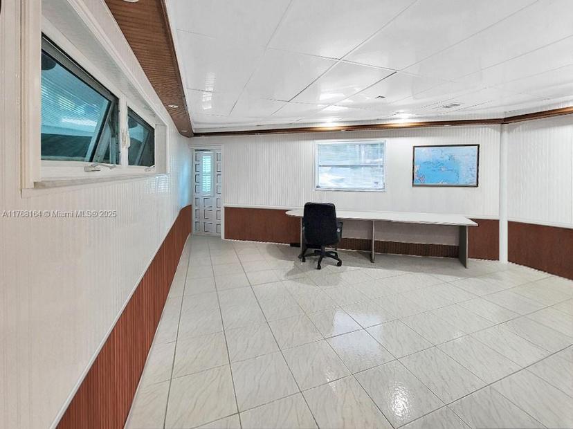 Picture of 2455 NE 137Th St, North Miami Beach FL 33181